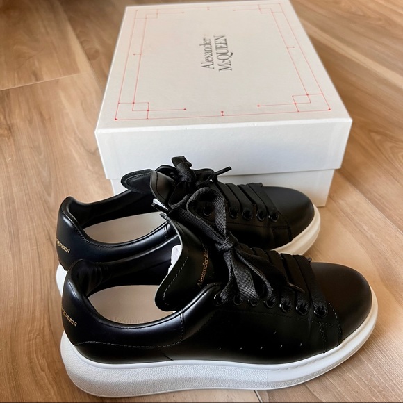 Alexander McQueen Pelle S Gomma Larry Sneakers - Picture 12 of 14